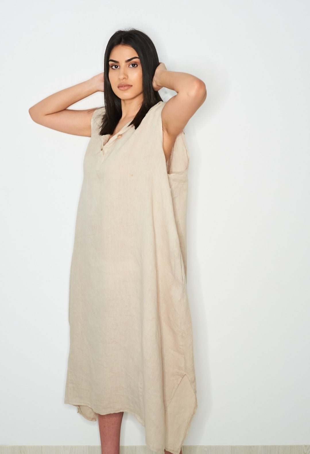 Lanena Haljina Lanna s Kragnom – One Size M–L