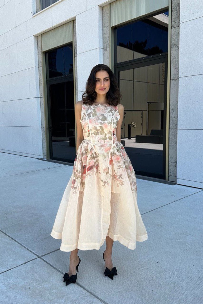 Romantic Bloom Midi Dress – elegantna haljina koja privlači poglede