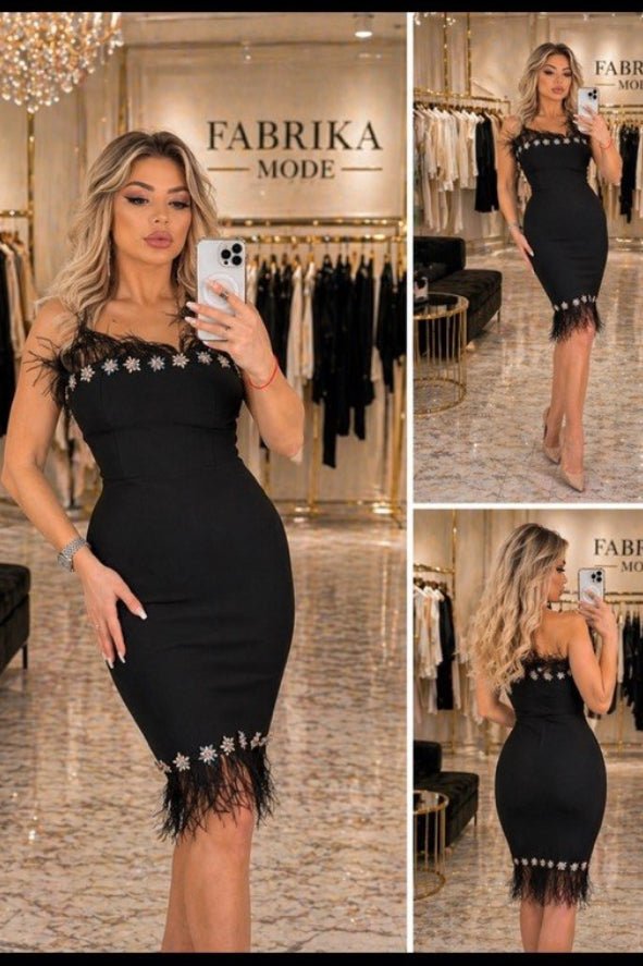 BIJELA ELEGANTNA HALJINA S PERJEM – Statement chic